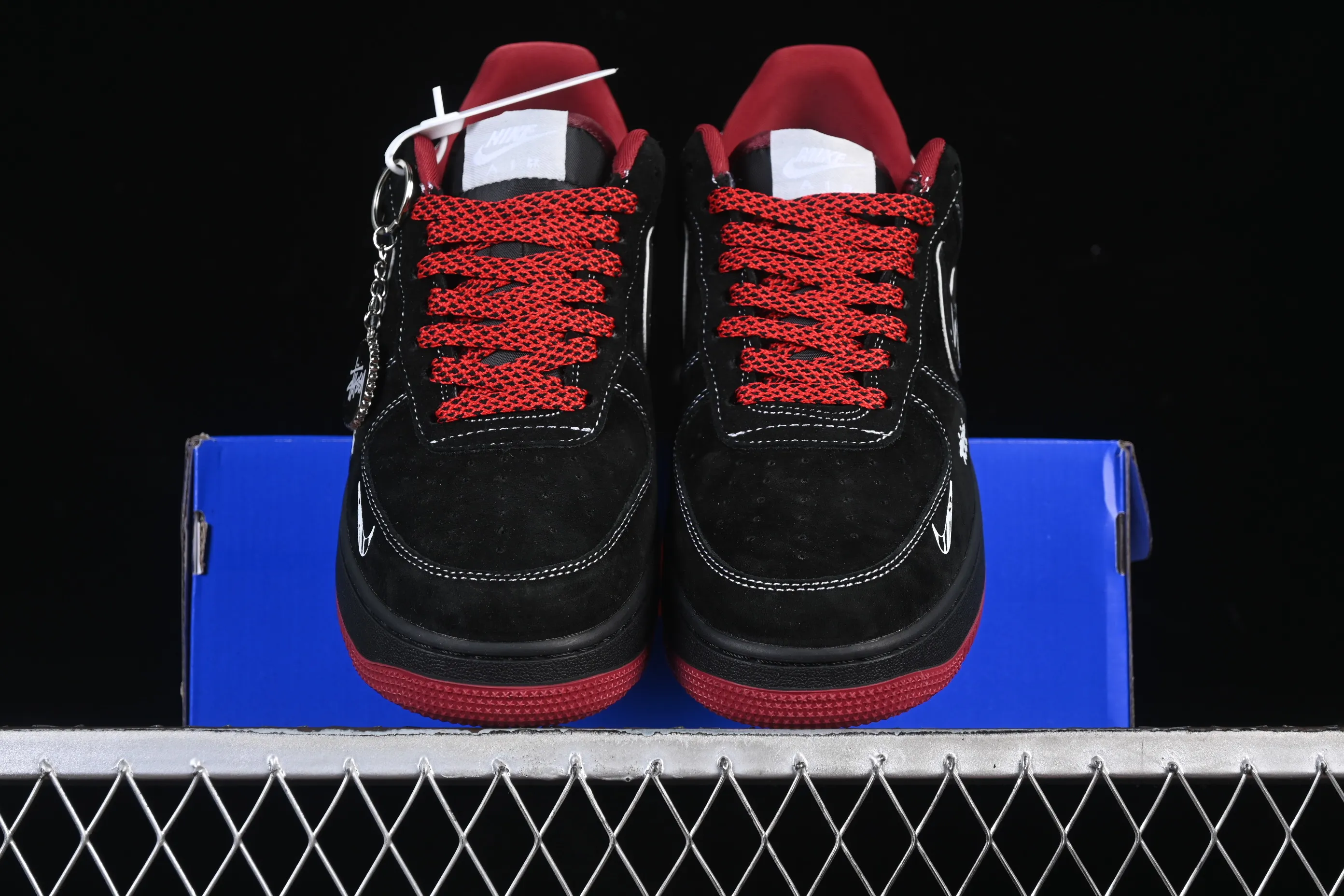 All categories Nk Air Force 1 Air Force series Nk Air Force 1 Low Air Force low-top Nike Air Force 1 '07 Low Stussy co-branded matte black Air Force 1 low-top casual sneakers SY1388-009
